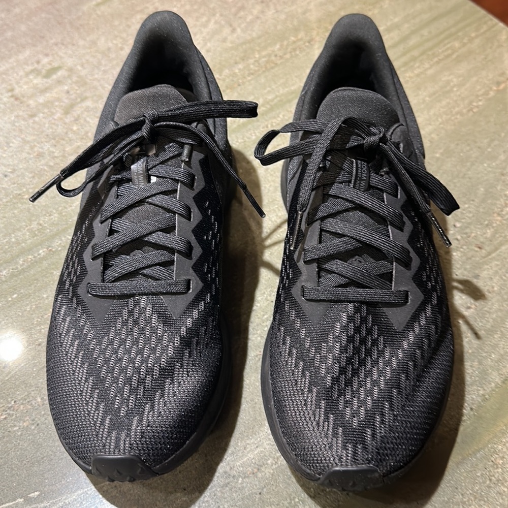 Nike Women's Zoom Winflo Running Shoes